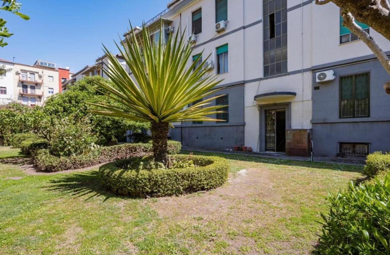 Mi Casa Tu Casa - Guest House Катания Экстерьер фото