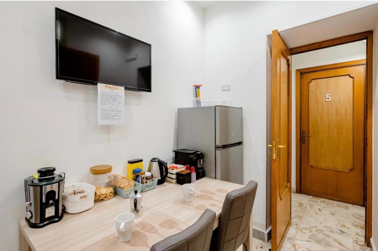 Mi Casa Tu Casa - Guest House Катания Экстерьер фото