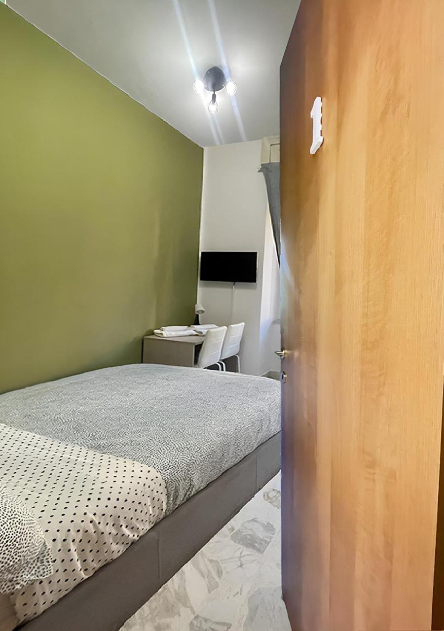 Mi Casa Tu Casa - Guest House Катания Экстерьер фото